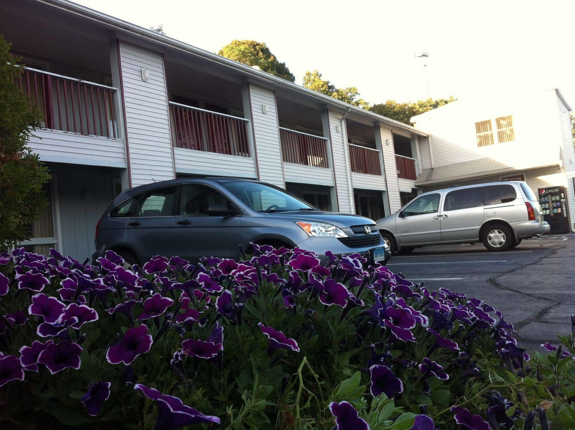 Liberty Inn โอลด์เซย์บรูค ภายนอก รูปภาพ